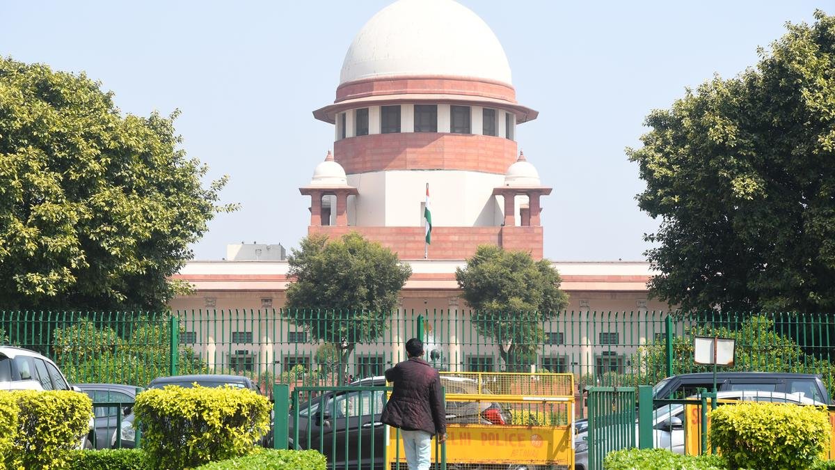 SC quashes money laundering complaint against accused in Chhattisgarh liquor policy case