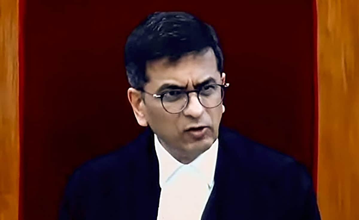 “I’m A Fan Of Whiskey”: Chief Justice, Senior Lawyer’s Courtroom Banter