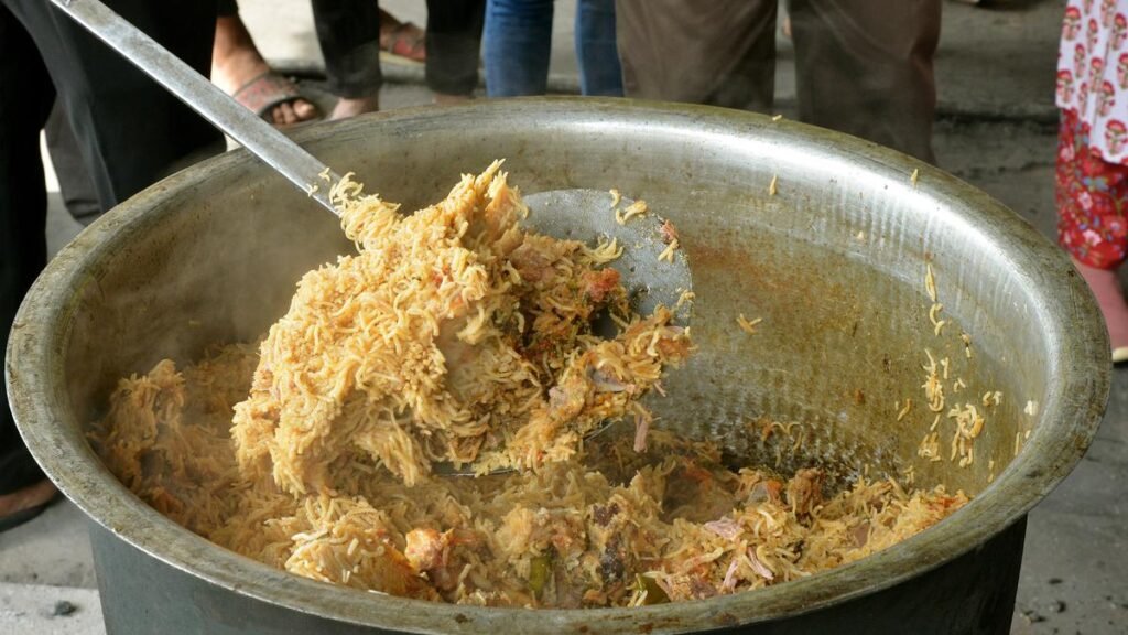 Lok Sabha polls | Biryani demand for political gatherings has cooled in Tiruchi this year