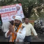 UP Lok Sabha Candidate Seeks Vote With Garland Of Slippers Around His Neck