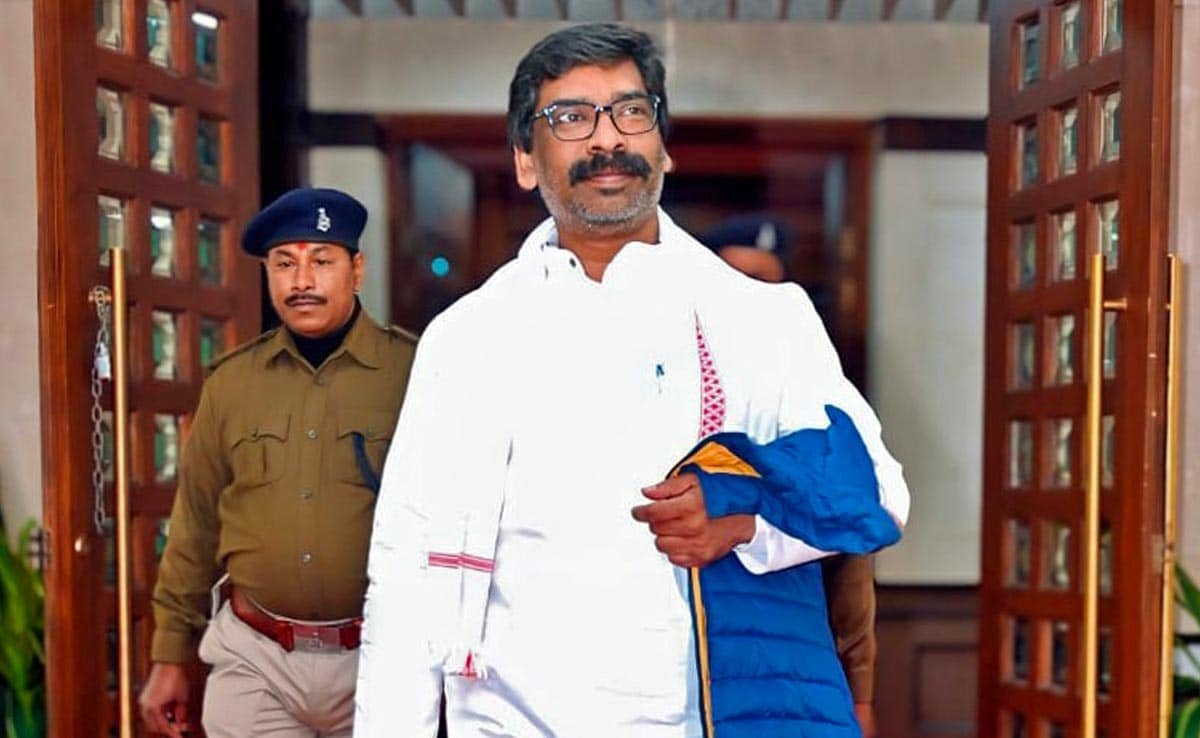 What Probe Agency Claimed In Its Chargesheet Against Hemant Soren