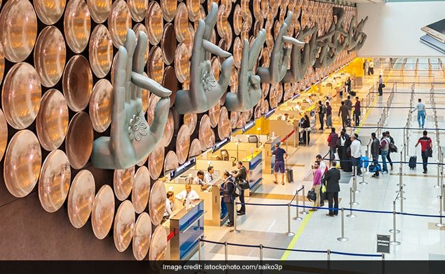 Cops Detain 2 Men At Delhi Airport For “Nuclear Bomb” Threat