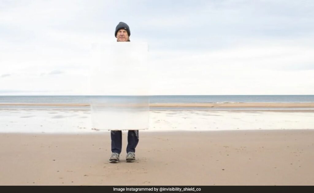 “Science Fiction Into Reality”: Real Life ‘Invisibility Shield’ Hides Users In Plain Sight