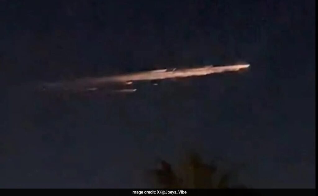 Video: Chinese Space Junk Causes Light Show Over California, Locals Stunned