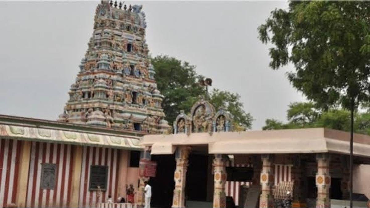 Supply channel leading to Mathurakaliamman temple pond to be desilted