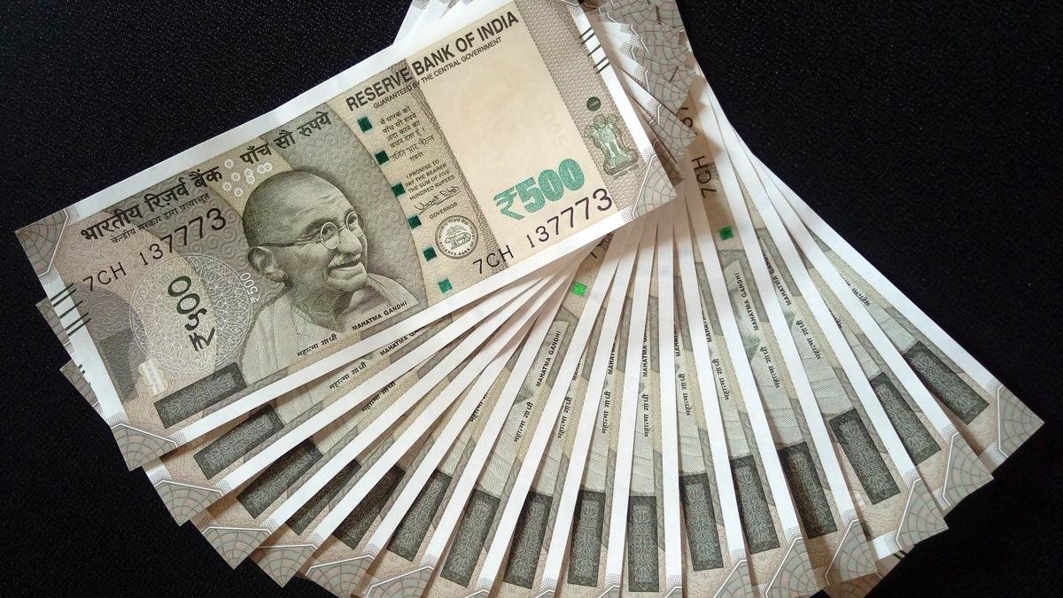 Four from Karnataka held for circulating fake currency in SSS district