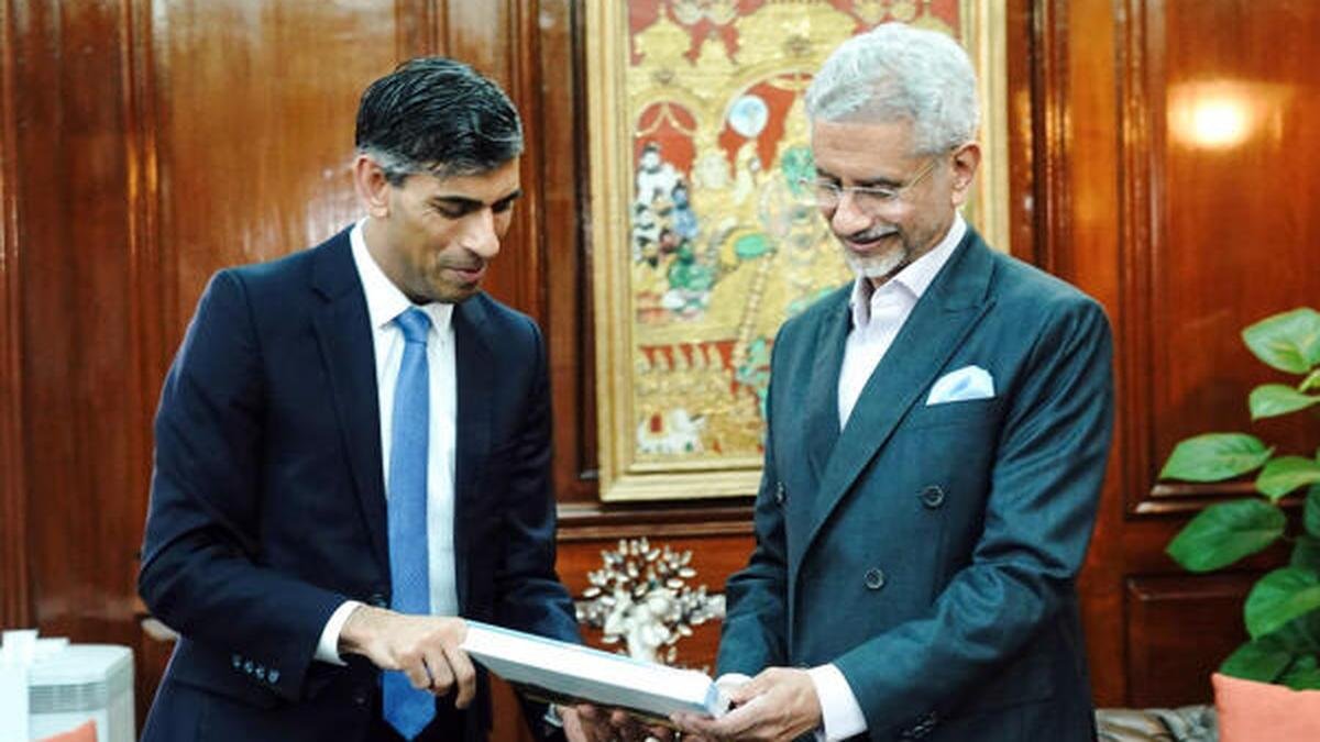 EAM Jaishankar meets former UK PM Sunak, deputy foreign minster of Italy in Delhi