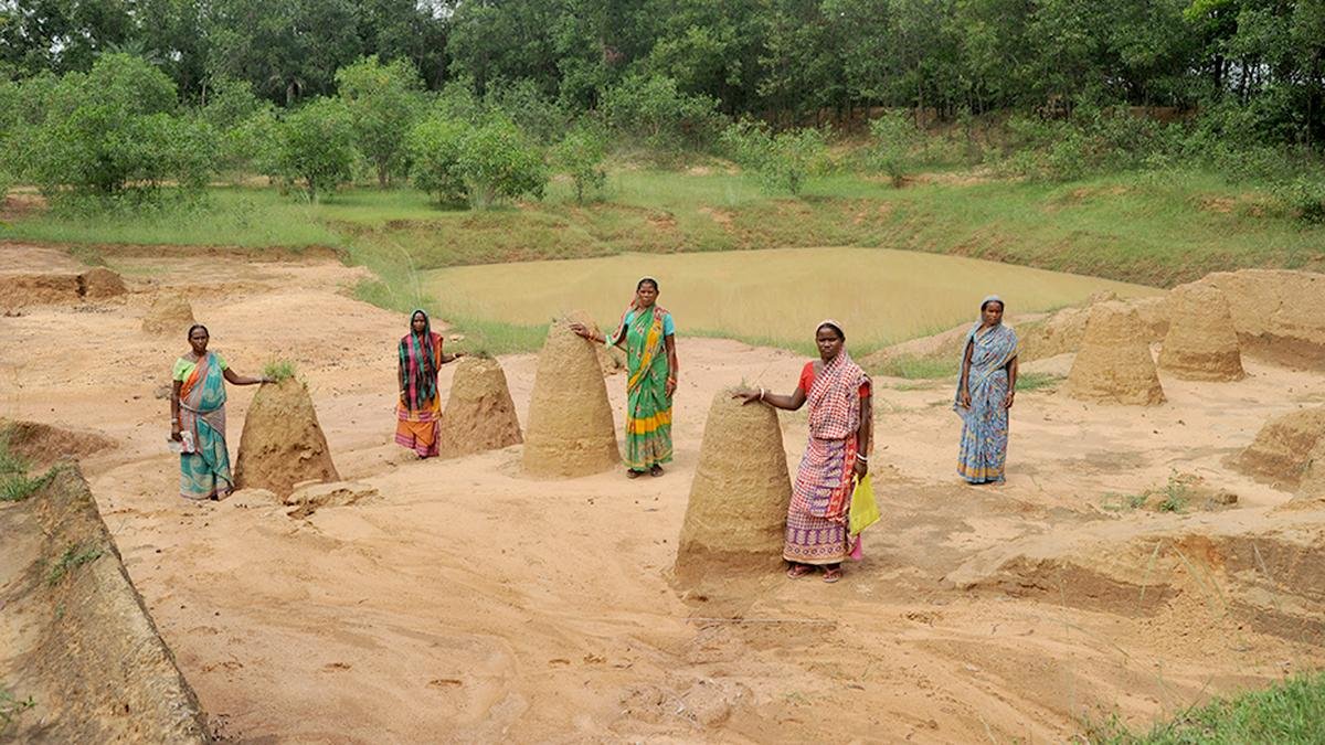 Congress highlights recommendations of Parliament panel calling for MGNREGS wage revision