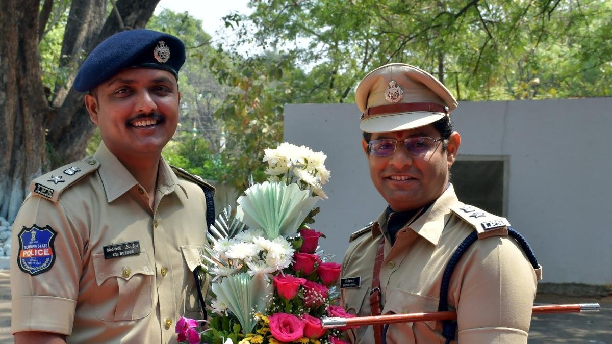 Paritosh Pankaj assumes charge as Sangareddy SP