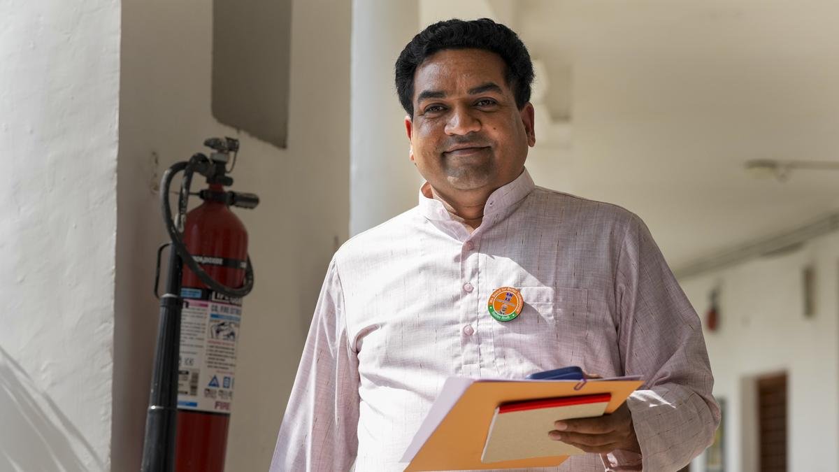 2020 poll code violation case: Delhi HC refuses to stay proceedings against Delhi Minister Kapil Mishra