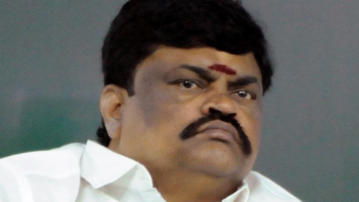 SC stays CBI probe against former Tamil Nadu Minister Rajenthra Bhalaji