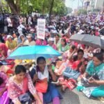 ASHA workers lay siege to Secretariat in Kerala, steps up agitation